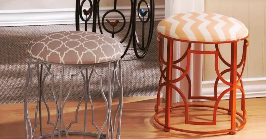 Metal Garden Stool Buyer’s Guide featured