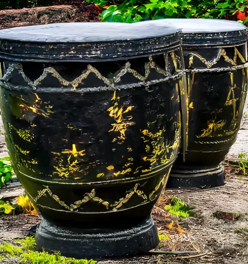 Unique garden stool ideas - black yellow